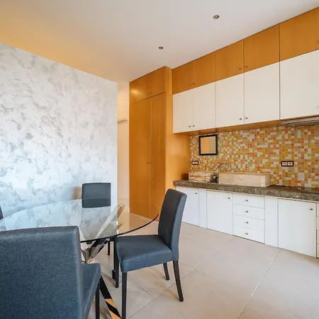 Novalia Penuelas Apartment *